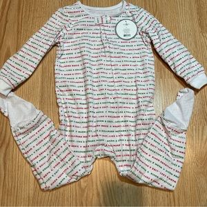 NWT Hallmark footed‎ pajamas 2T